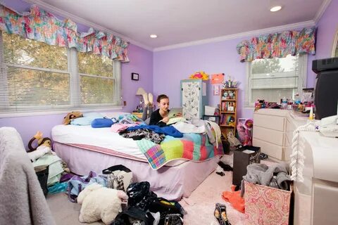 teenage room. описание комнаты девочки подростка. 