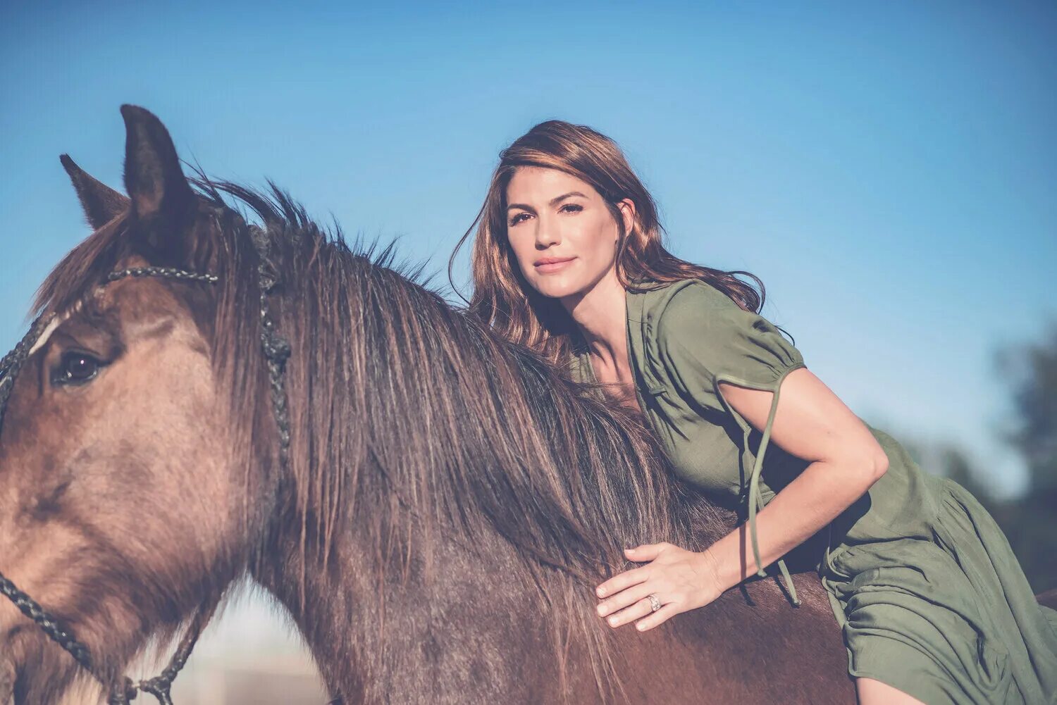 Genevieve padalecki. Женевьев падалеки. Женевьев падалеки 2020. Женевьев кортезе. Женевьев кортезе.