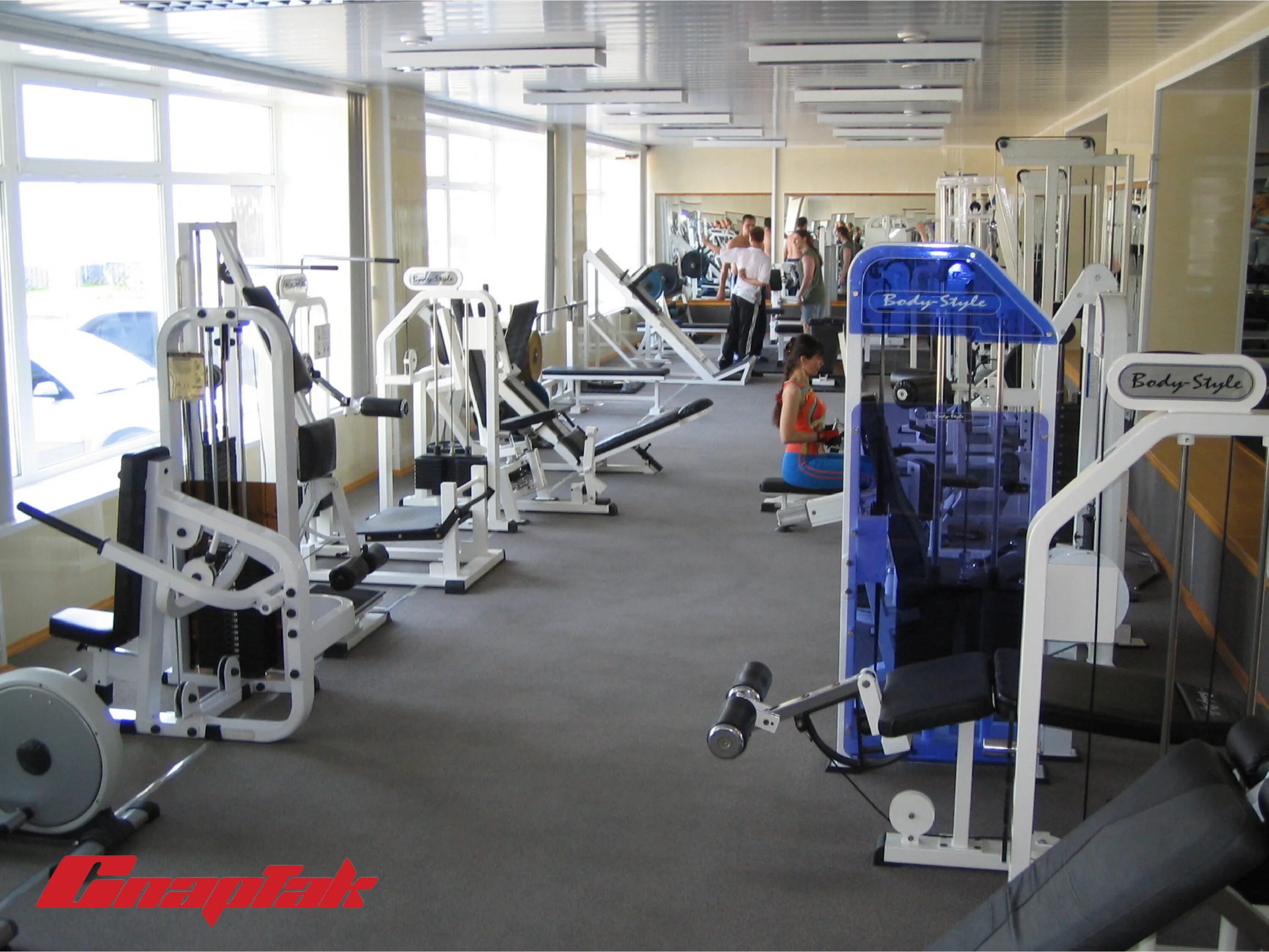 Тренажерный зал фитнес хаус. Fitness house казань спартаковская. Fitness house спартаковская ул 88а отзывы. Фитнес хаус рязань. Фитнес хаус казань на спартаковской.