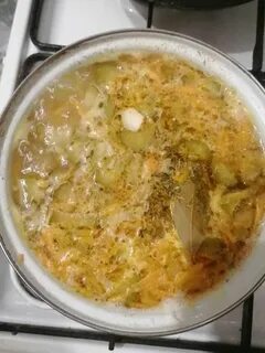 Рис с курицей и солеными огурцами