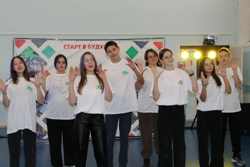 Техника речи для детей 9 класс. Ганоу центр одаренных детей и молодежи эткер минобразования чувашии. Корпус общественных наблюдателей картинки. Одаренные старшеклассники. Волонтеры приморья официальный сайт.