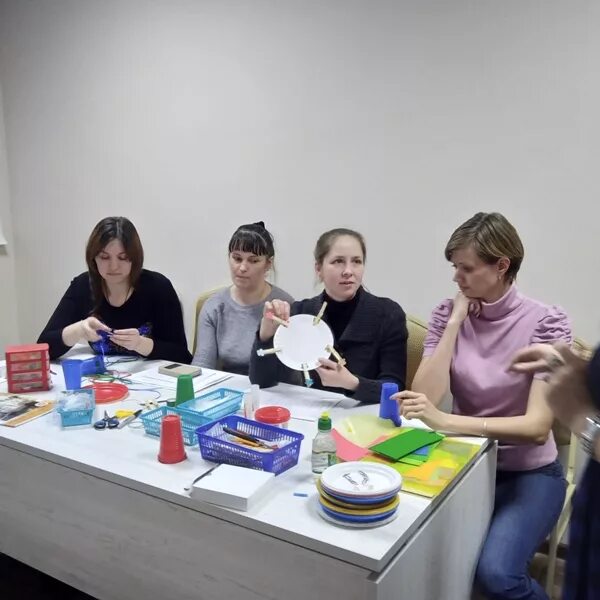 Вакансии в вытегре центр занятости работа. Центр семья вытегра. кцсон вытегра. кцсон вытегорского района. кцсон здание вытегра.