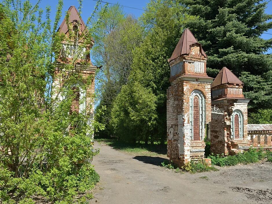 Одоев тульская область достопримечательности. Одоевский монастырь тульская область. одоев поселок. достопримечательности тулы одоев.