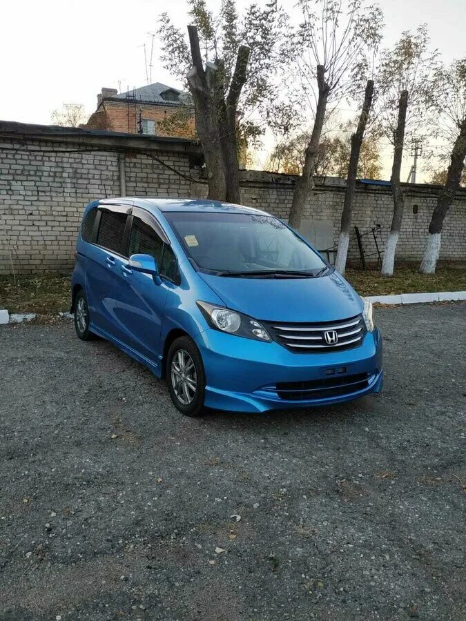 Honda freed 2011. Хонда Фрид 2011г. Honda freed синяя. Хонда Фрид 2011 года.