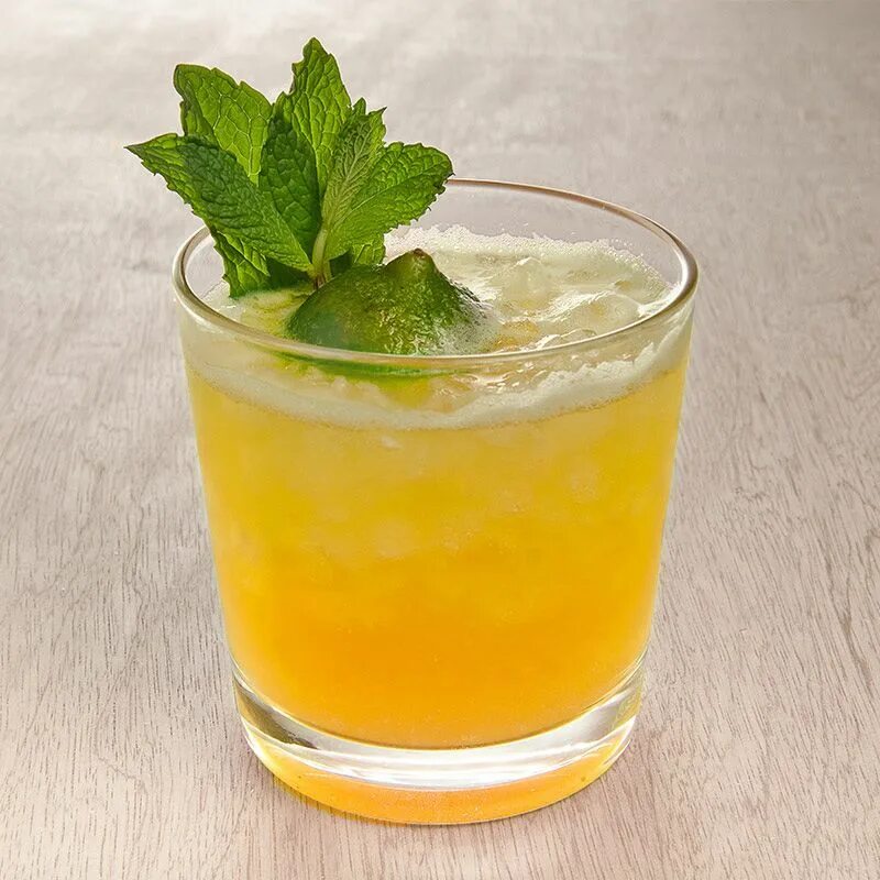 Mai tai коктейль