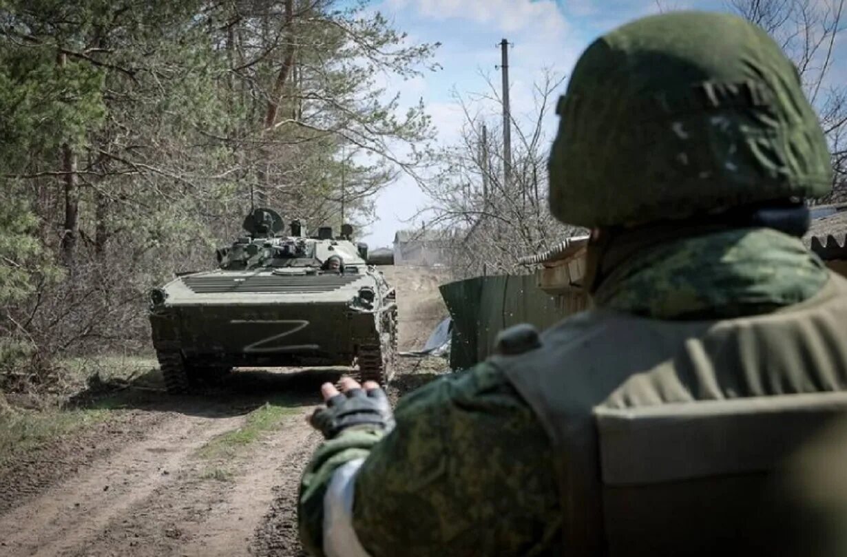 04 видео. 04 видео. Российский солдат. Российские войска в харькове. Боевые действия на 25.