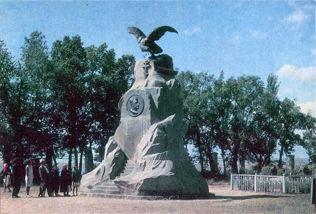 пржевальск. пржевальск город в киргизии. карасаева. пржевальск иссык-кульской области. музей пржевальского в кыргызстане.