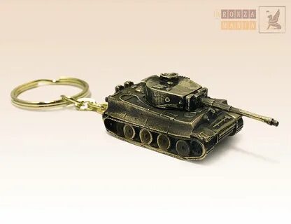 Брелок танк 500