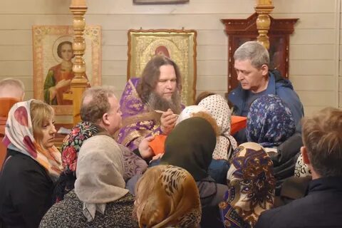 В церковь в четверг