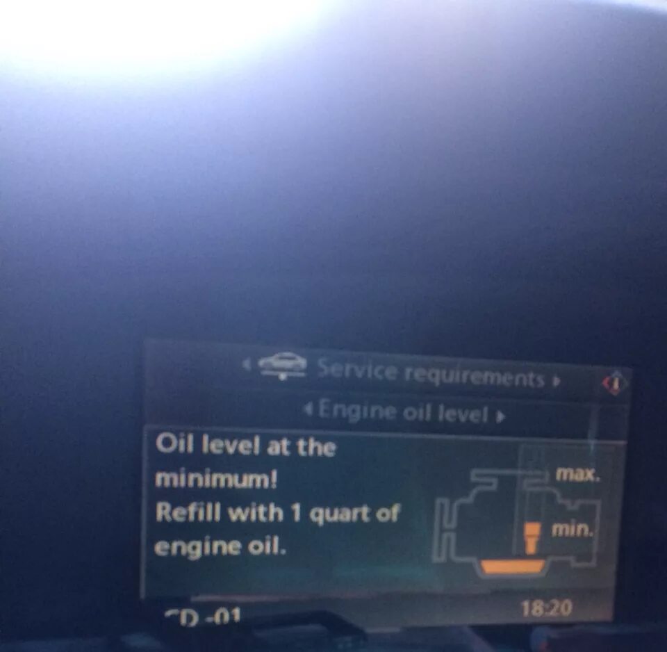 Уровень масла бмв е70. Шкала уровня масла bmw e70. Показания уровня масла бмв е70. Бортовой компьютер бмв е60. Уровень масла бмв е60.