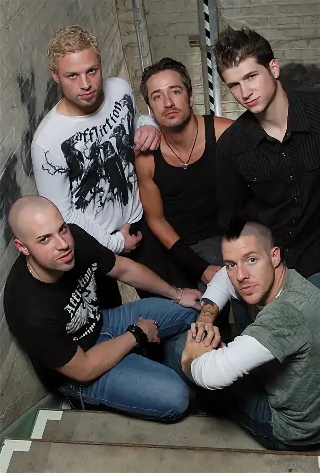 Daughtry dearly beloved. Daughtry used to. Группа daughtry. Даутри группа. Chris daughtry.