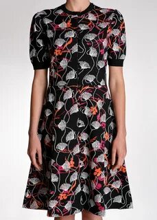 Valentino интернет