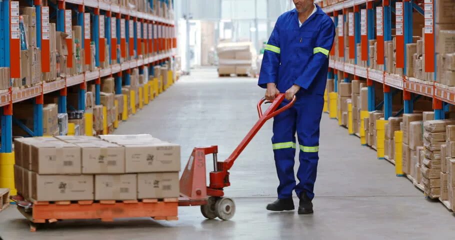 Контейнер для грузоперевозок. Груз перемещают. Оттяжки для строповки длинномерных грузов. Груз перемещают. Тележки для тяжелых грузов цеховые.