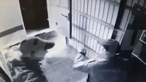 Видео мужа на камеру