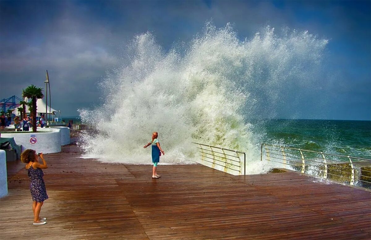 Оседлать волну с тобой аниме. Каждый день на своей волне speed. Каждый день на своей волне speed. Серфинг волны картины. Флаг серферов.