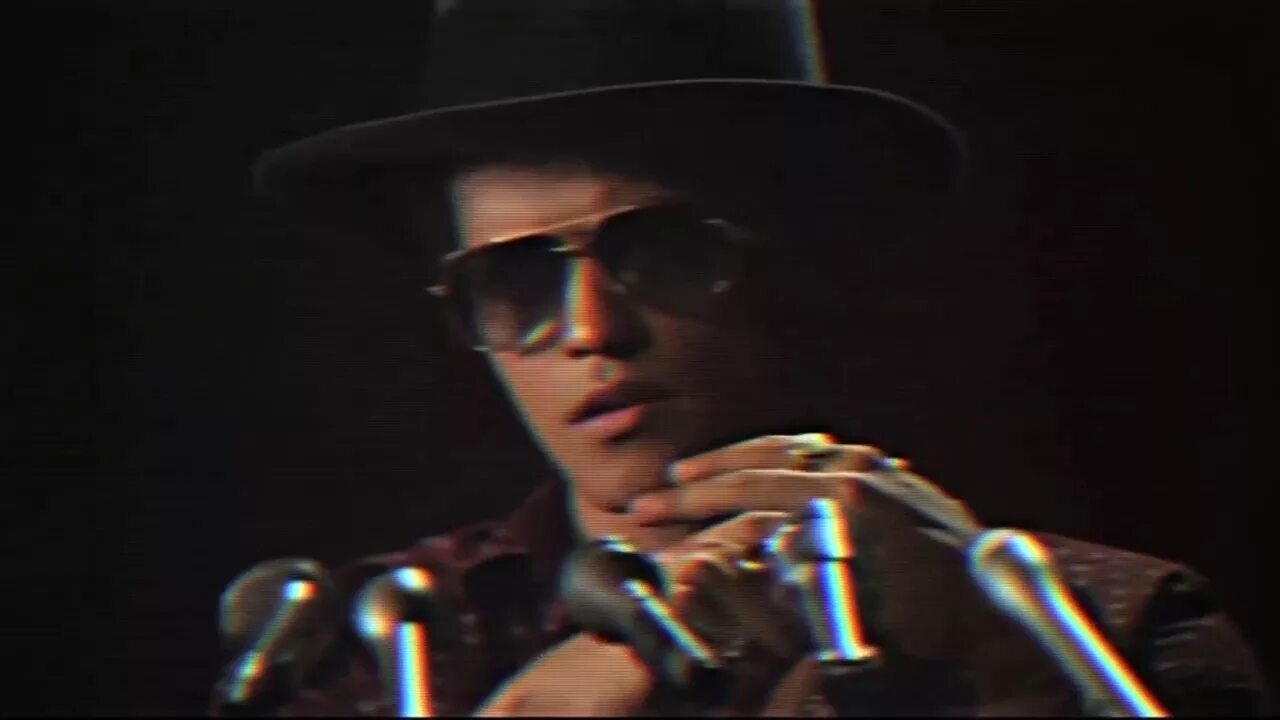 Bruno mars apt слушать. Bruno mars.