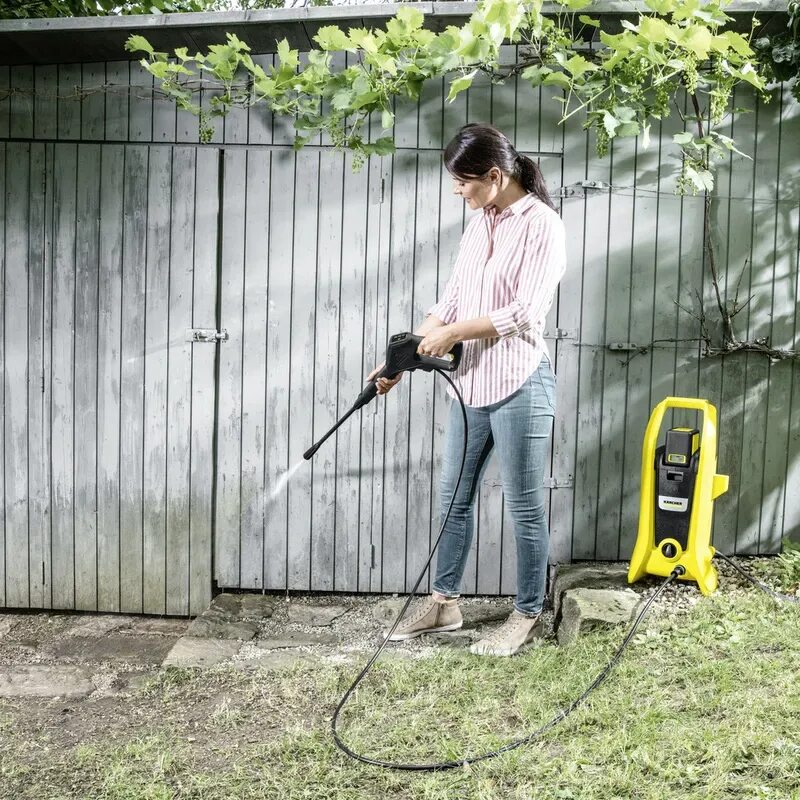 Аккумуляторная мойка высокого давления Керхер. Мойка высокого давления Karcher HC 10. Ручная мойка высокого давления аккумуляторная. Керхер с забором воды