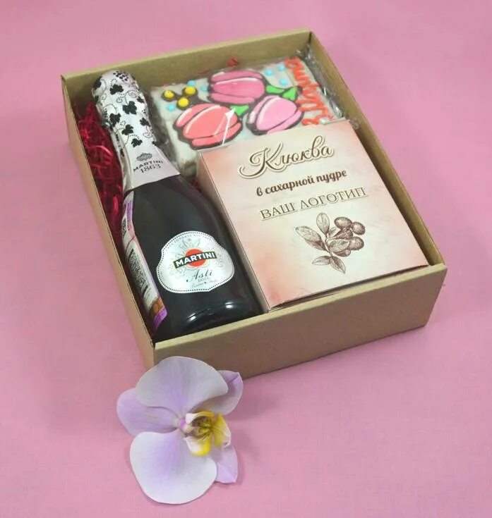 Подарок на 8 марта коллегам. Подарок коллеге женщине. Подарки сотрудникам. Необычные подарки на 8 марта коллегам. Подарки коллективу женщин.