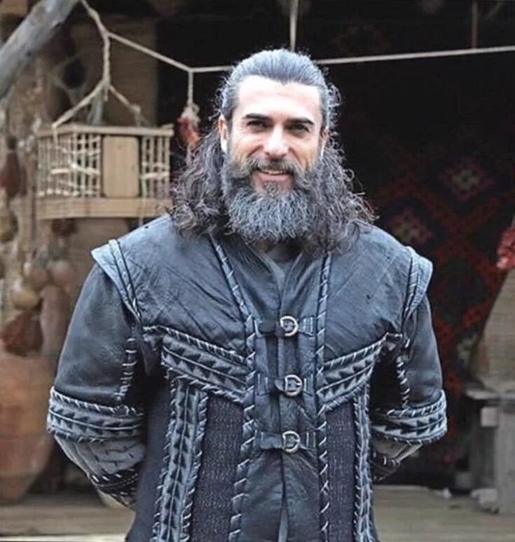 Актер играющий эртугрула