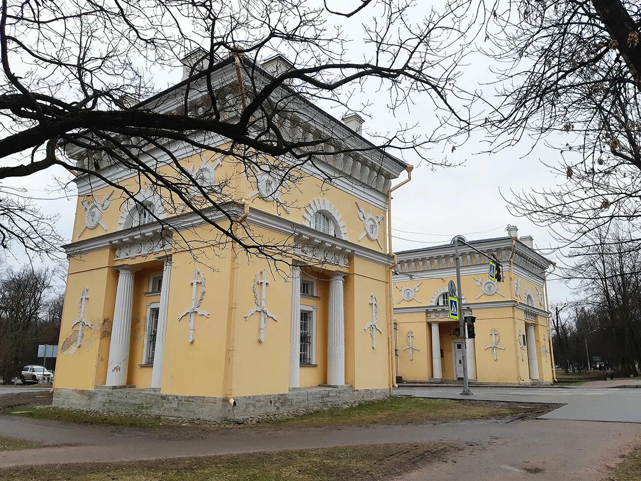 Софийский бульвар 4. Софийский бульвар 4
