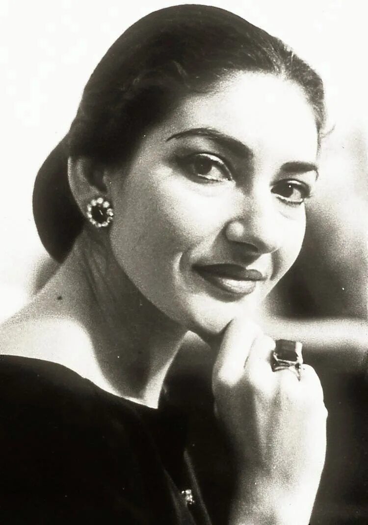 Maria callas. Оперная певица Каллас.