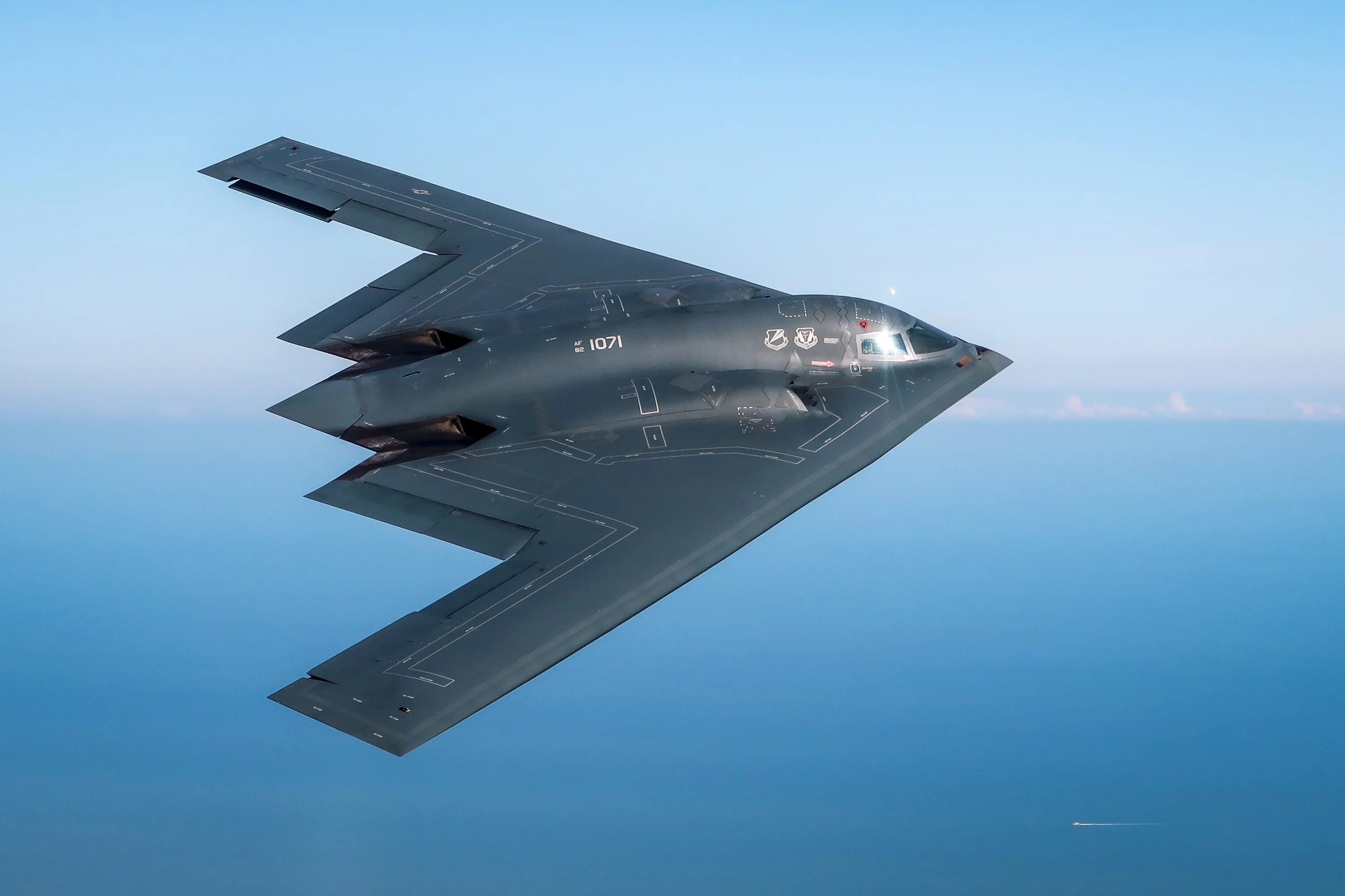 B-2 Spirit: стелс-бомбардировщик. B-2 Spirit Stealth Bomber. Стелс бомбардировщик б2. B-52 стелс.