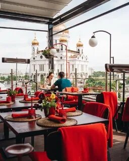 Где посидеть в центре москвы недорого