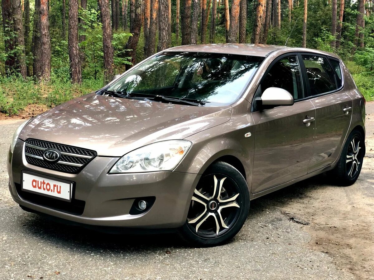 Купить киа сид 2008 года. Kia cee'd 2009. Kia Ceed 2009. Киа СИД 2009 бежевый. Киа СИД белая 2009.