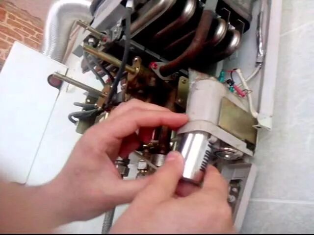 Ремонт и обслуживание газовых колонок AEG GWH 11E N13, Electrolux: GWH 265 ERN N