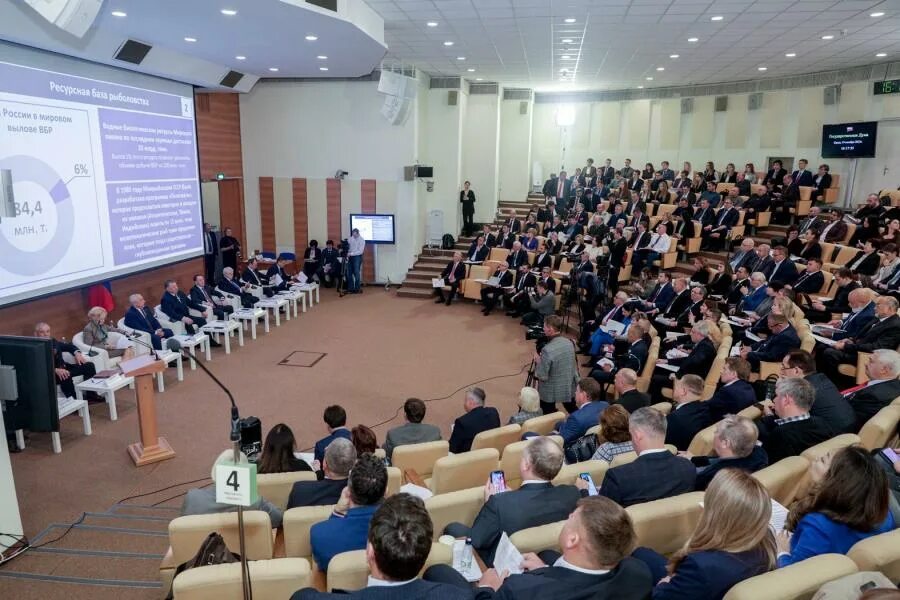 Депутаты госдумы 2023. Парламентские новости. Депутатские слушания. Малый зал государственной думы. Парламентские новости.