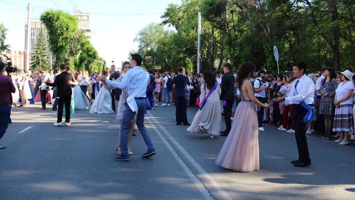 Митинг чебоксары. Дтп в смоленске вчера на гагарина. 23 июня новости. Выпускной в парке. 23 июня новости.