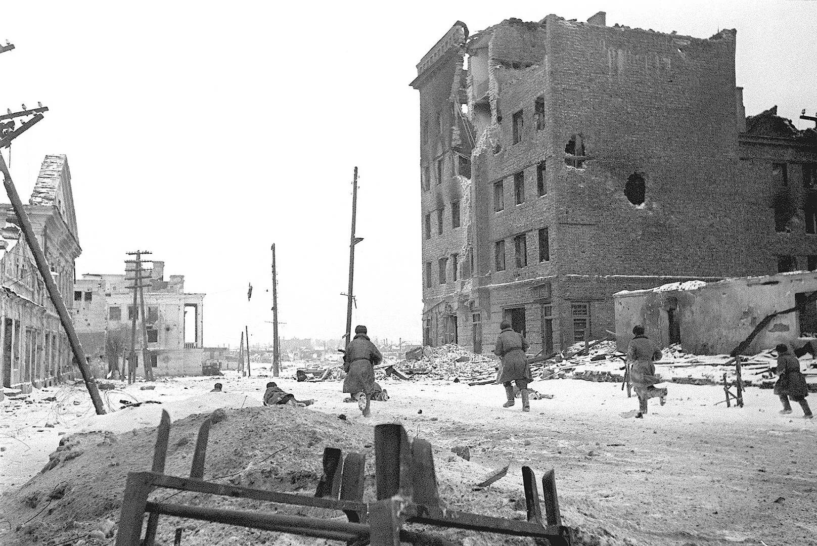 В 1941 году освободили город. Город великие луки в годы великой отечественной войны. великие луки освобождение 1943.