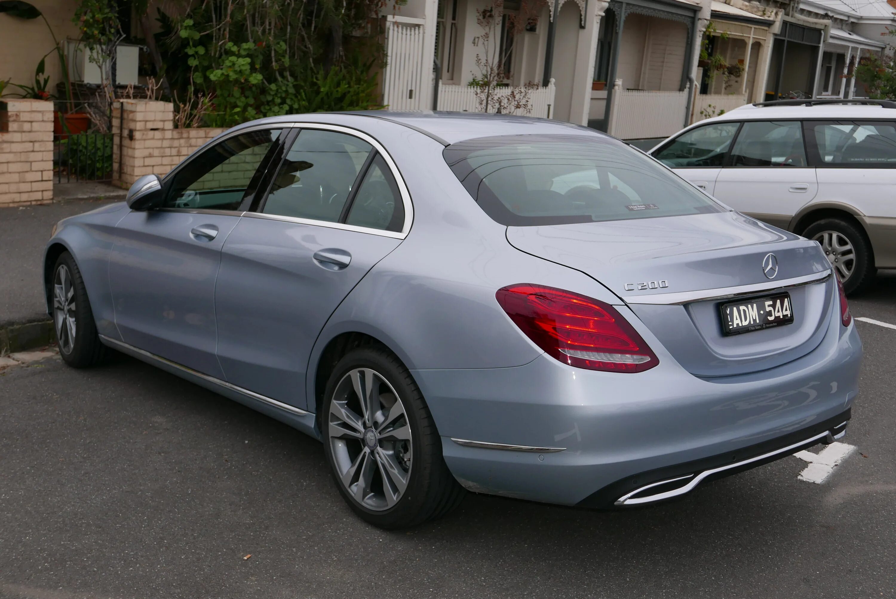 Mercedes benz w205 универсал. Mercedes c class c 200. Mercedes-benz c-class (w205). Mercedes benz c200. Mercedes benz c200 w205.