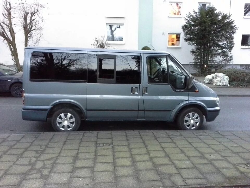 Ford Transit Euroline. Форд Транзит Евролайн 2004 года. Ford Transit Euroline 2010. Форд Транзит Евролайн 20017.