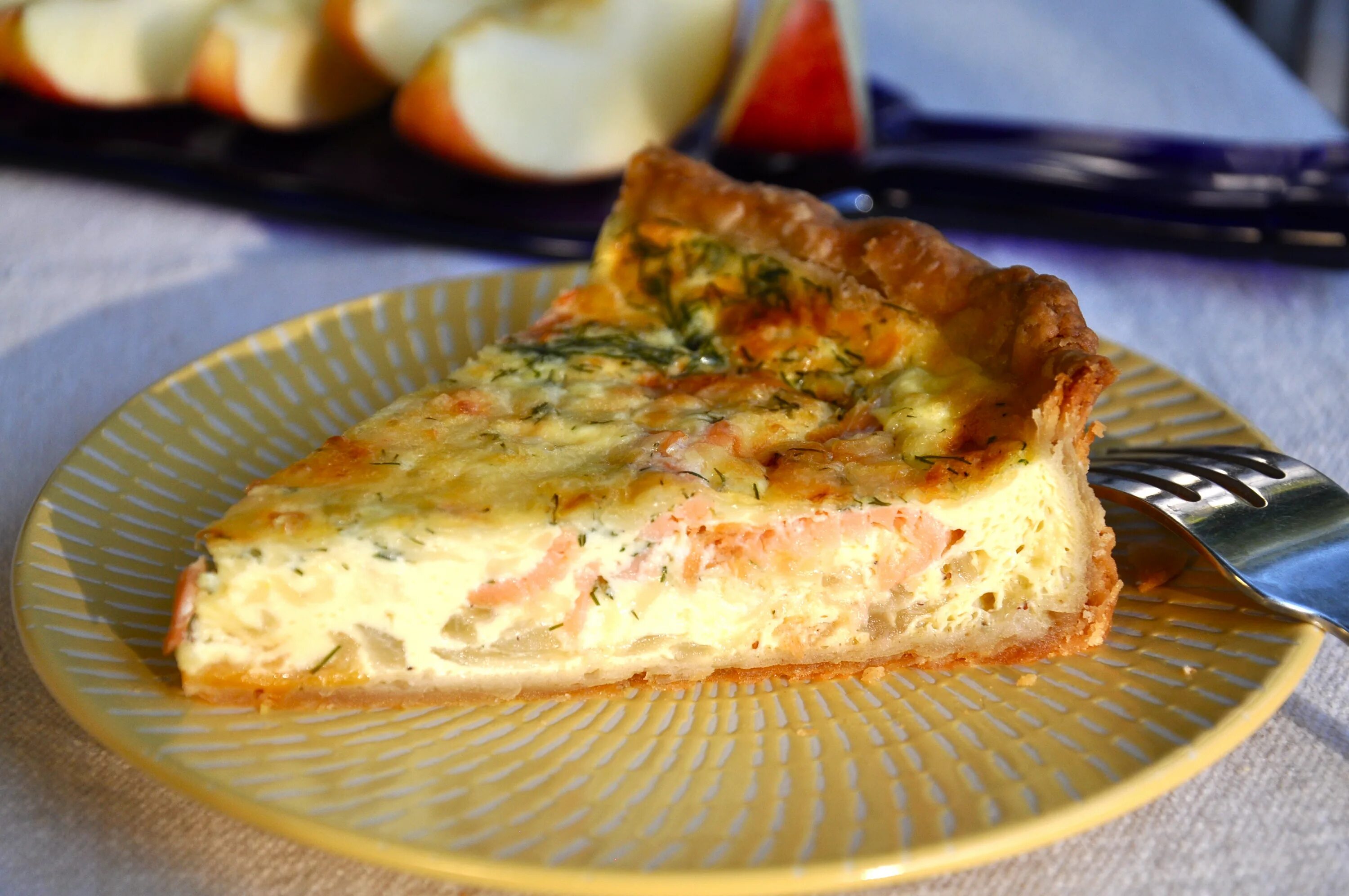 пирог с копченой рыбой