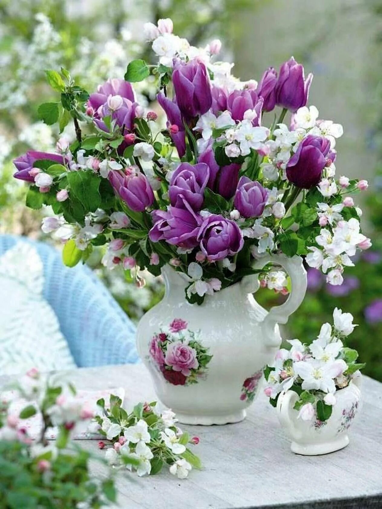 Доброе утро красивые весенние цветы открытки. Весенний букет. Красивый букет. Красивый букет в вазе. Красивый нежный букет.