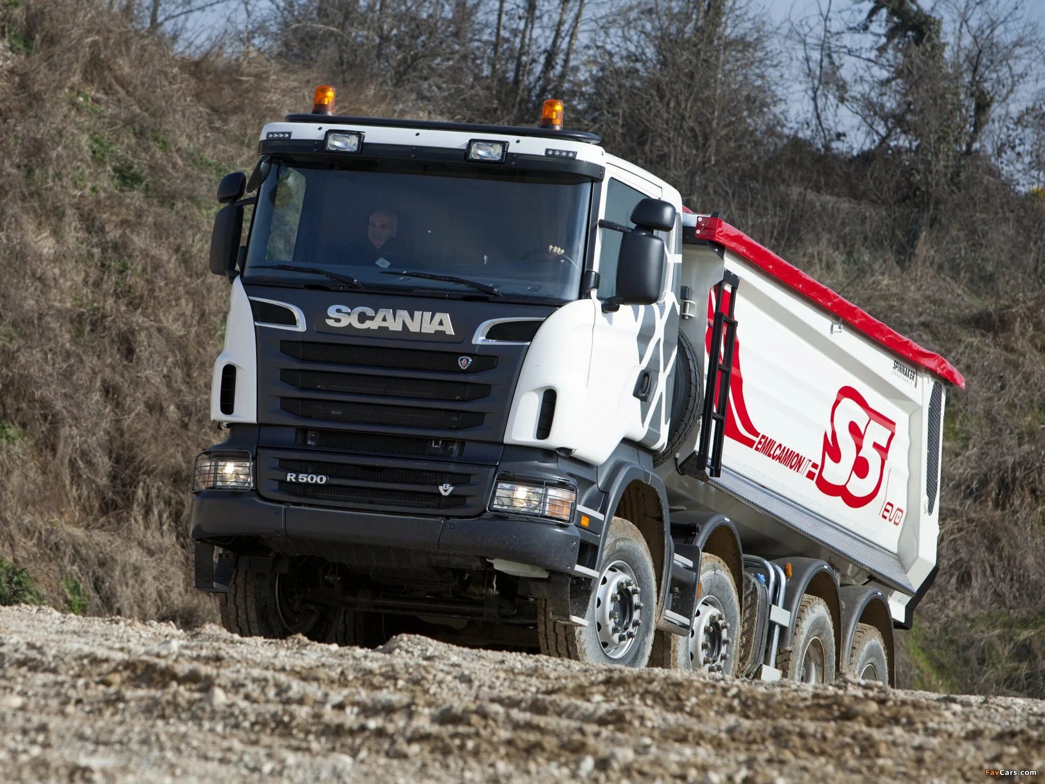 Самосвал Scania p440 8x4. Scania r500 8x4. Scania r500 самосвал. Scania r500 8x4 Tipper 2016.