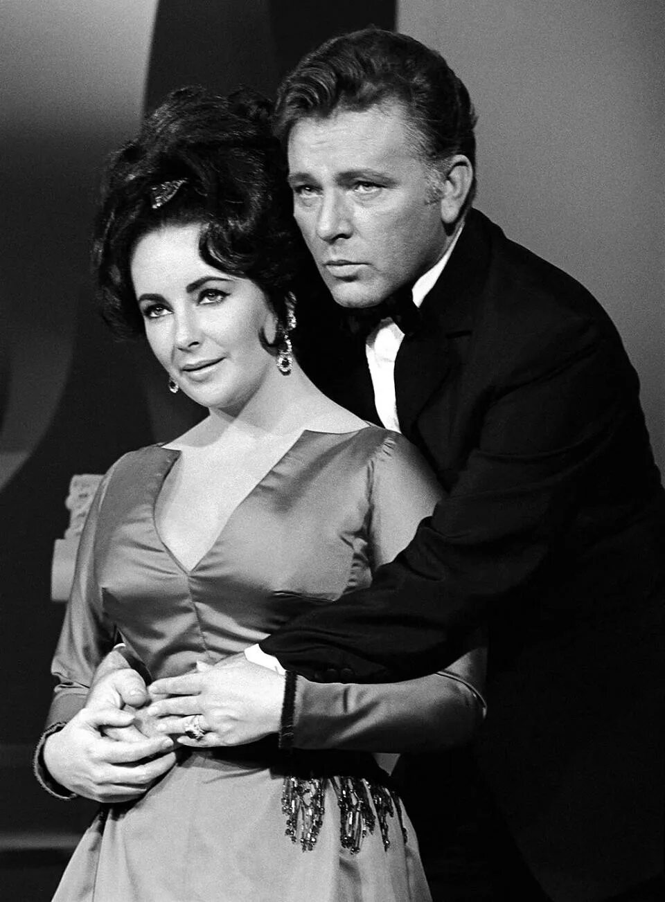 Элизабет Тейлор и Бертон. Elizabeth Taylor and Richard Burton. Элизабет Тейлор Elizabeth Taylor. Тейлор бартон