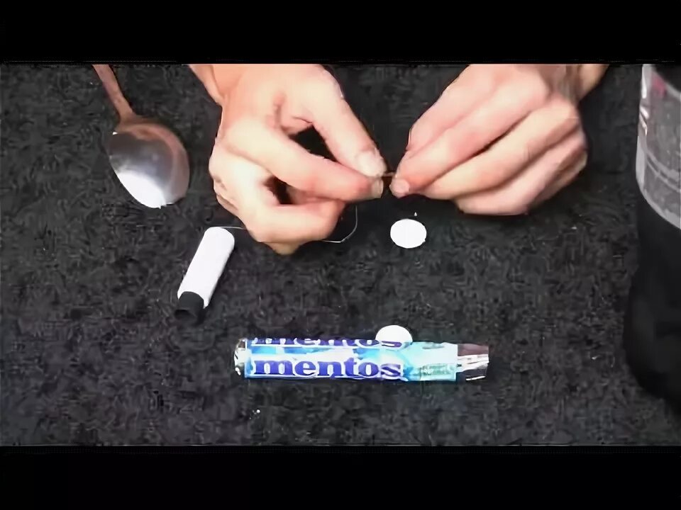 Подшучивать над друзьями. Подшуч вать над приятелем. Подшуч вать над приятелем. Подшуч вать над приятелем. Подшуч вать над приятелем.