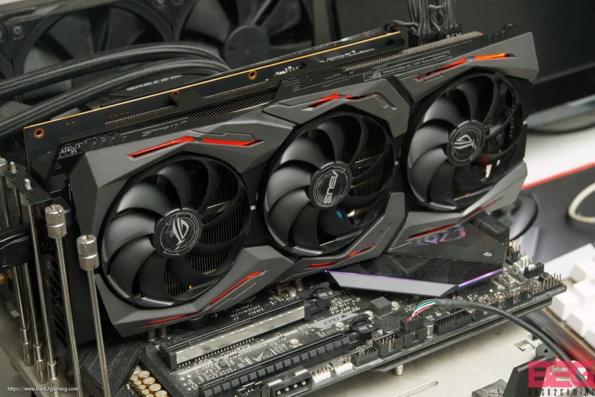 Asus rog strix gaming rx560. ASUS ROG Strix RX 5600 XT. RX 5600 XT ASUS. ASUS ROG Strix 5600xt. RX 5600 XT ASUS ROG Strix 6gb.