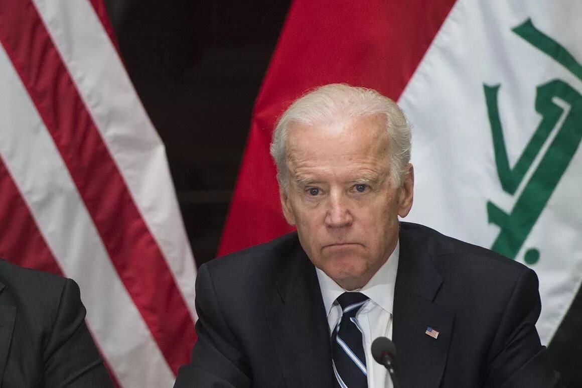 The eu advisory mission in iraq. Байден иран. Байден ирак. Biden mocks. Ливия 2022.