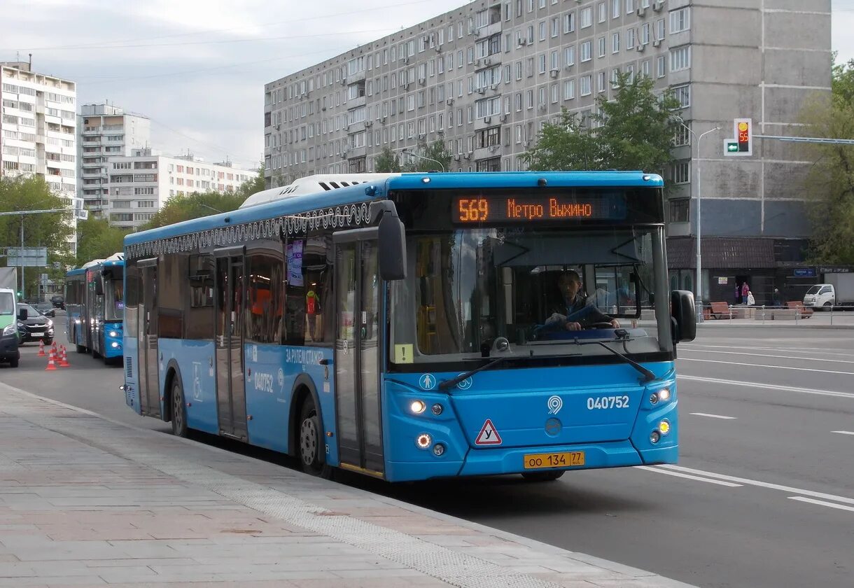 569 автобус саратовская. Автобус 569 выхино. автобус 569 москва. 569 автобус маршрут. автобус 502 маршрут выхино новокосино.