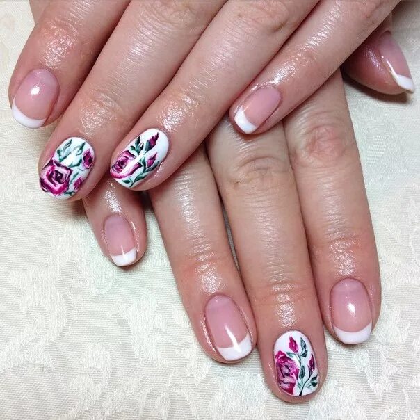 Рисунок шеллака ногтей. Покрытие шеллак на короткие ногти. Красивый маникюр. Шеллак на короткие ногти с рисунком. Маникюр на половину ногтя.