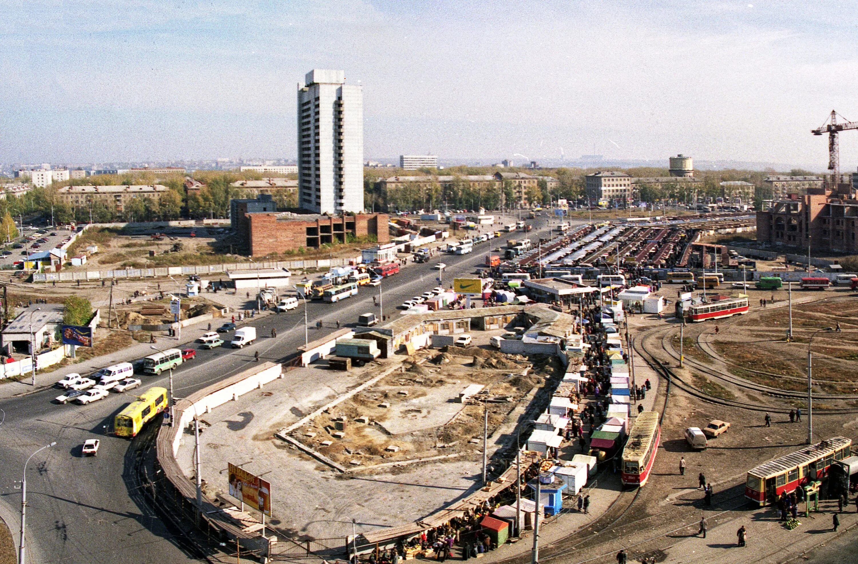 какая площадь маркса. площадь маркса новосибирск. площадь маркса нгс. зеленый новосибирск. новосибирск площад карыла маркс.