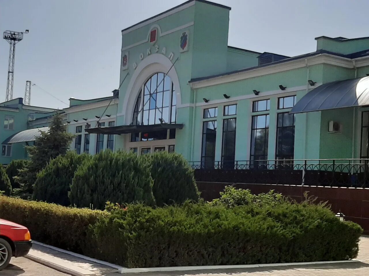 С мэром по Джанкою: об ожидании поездов, С-400 и банкете врачей - РИА Новости Кр