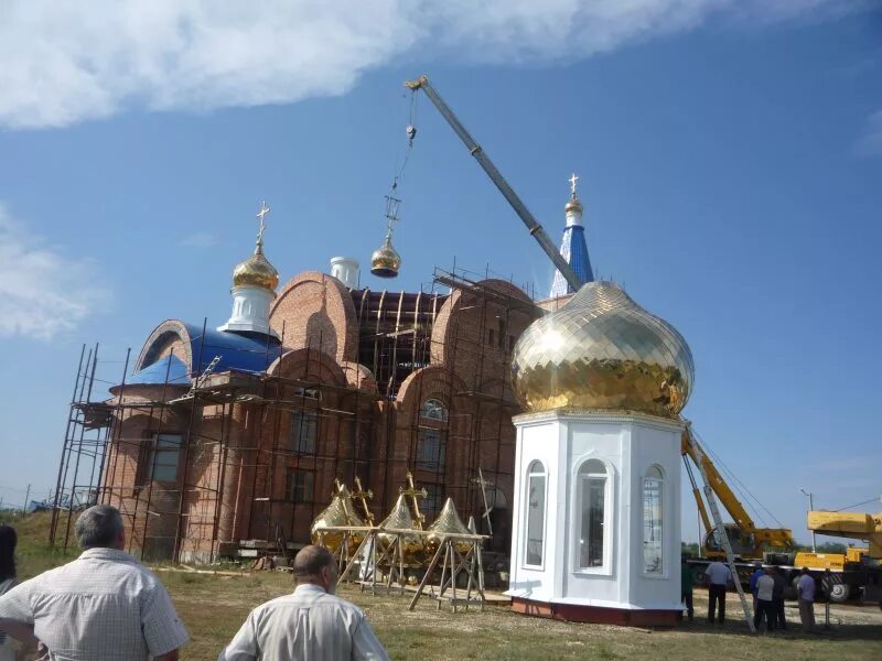 Поселок Возрождение Саратовская область. Посёлок Возрождение Хвалынский район Саратовская область. Станция Возрождение Саратовская область. Город Возрождение Саратовская область.