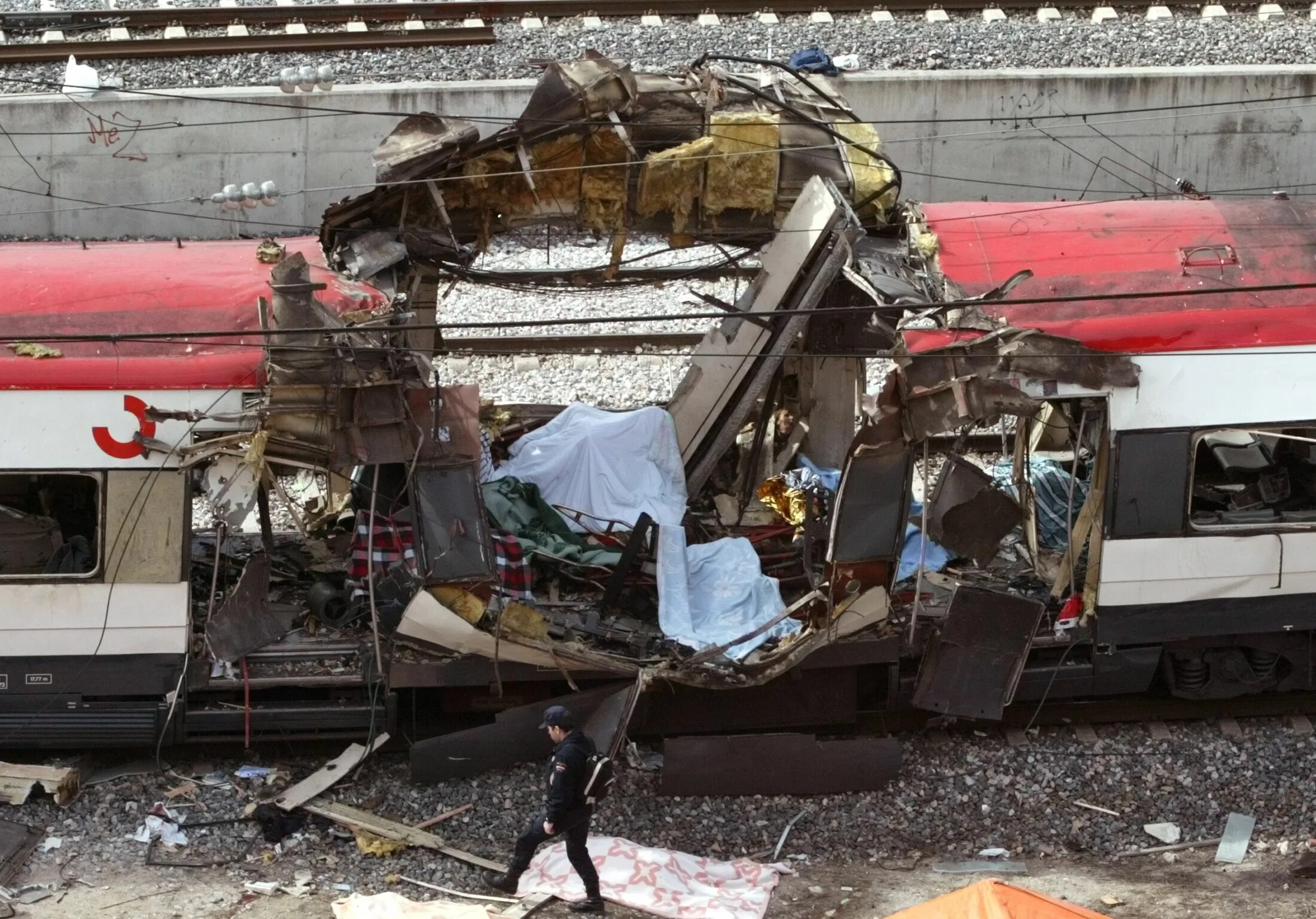 Крупные теракты в европе. Март 2004 взрывы в Мадриде.