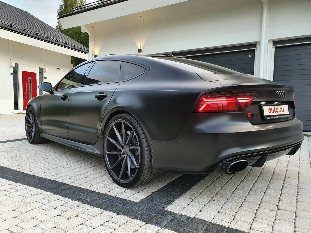 Ауди rs7 черная затонированная. Audi rs5 2010 sportback. Ауди рс5 черная. Audi rs7 sportback 2021. Ауди rs5 черная матовая.