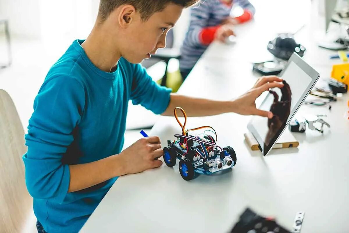 Electronic experiments