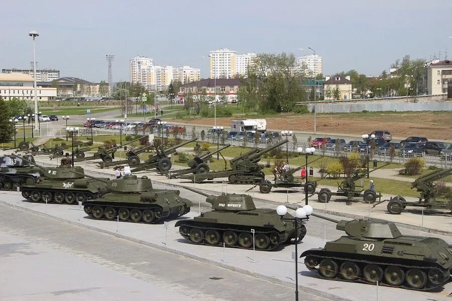 Музей техники в пышме. Музей угмк в верхней пышме. Музей техники в верхней пышме. Музей техники в пышме. Боевая слава урала музей военной техники.